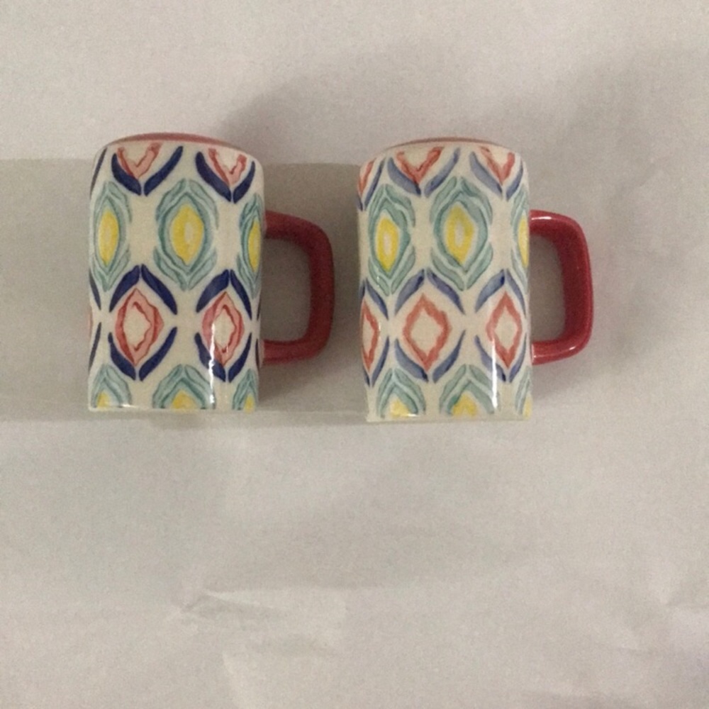 Geometric salt and pepper multicolor shakers